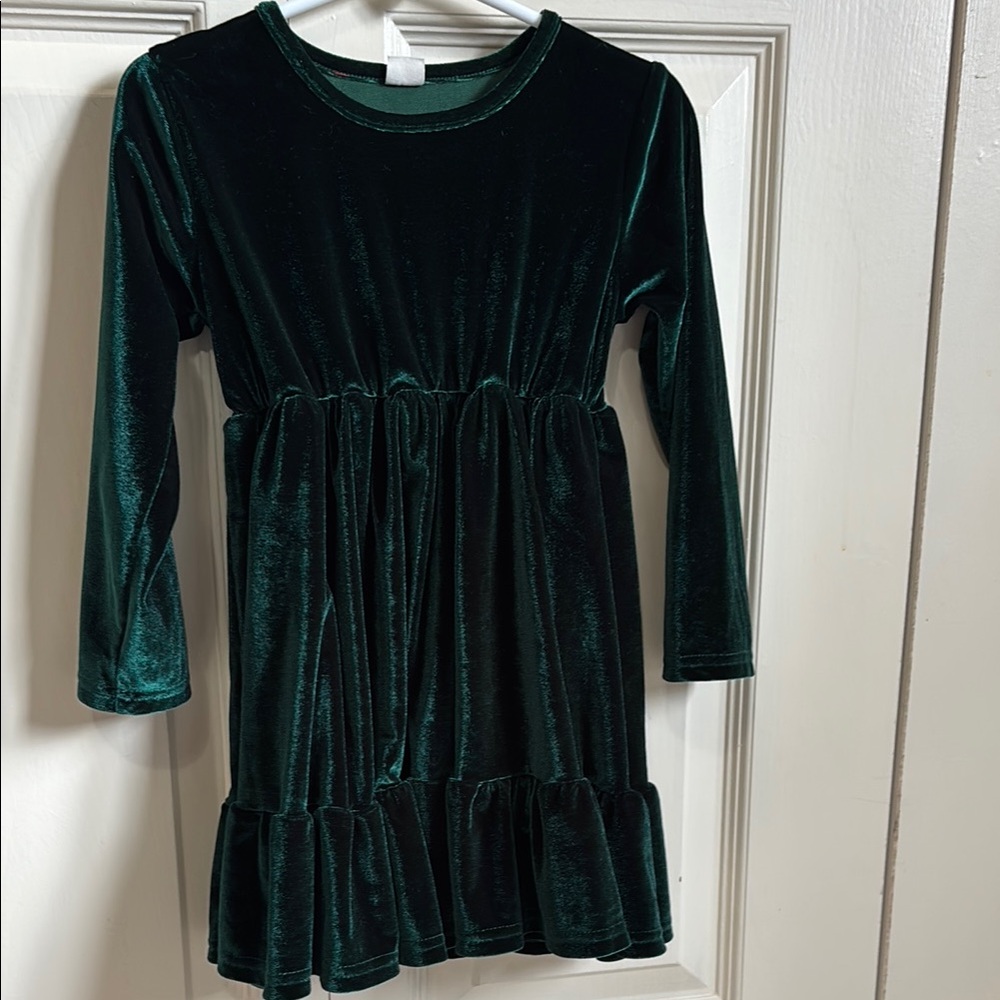 Elegant Green Velvet Kids Dress size 3T